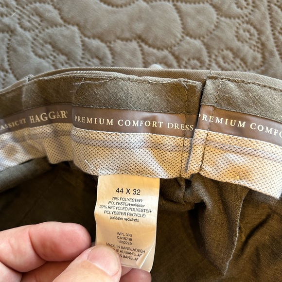 Men’s flat front Haggar pants - Picture 2 of 3